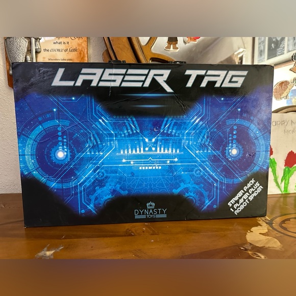 DYNASTY Toys Dynasty Laser Tag Player Plus 1 Robot Spider Poshmark
